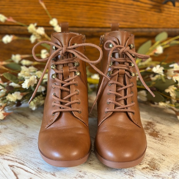 LOFT Boot - Picture 3 of 7